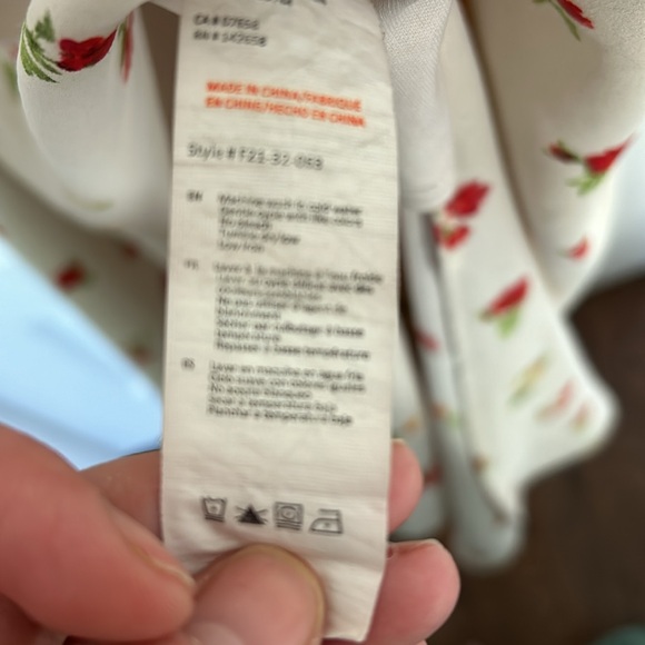 FOREVER 21 - Floral midi fit and flare puffu sleeves square neck floral large - Picture 9 of 13